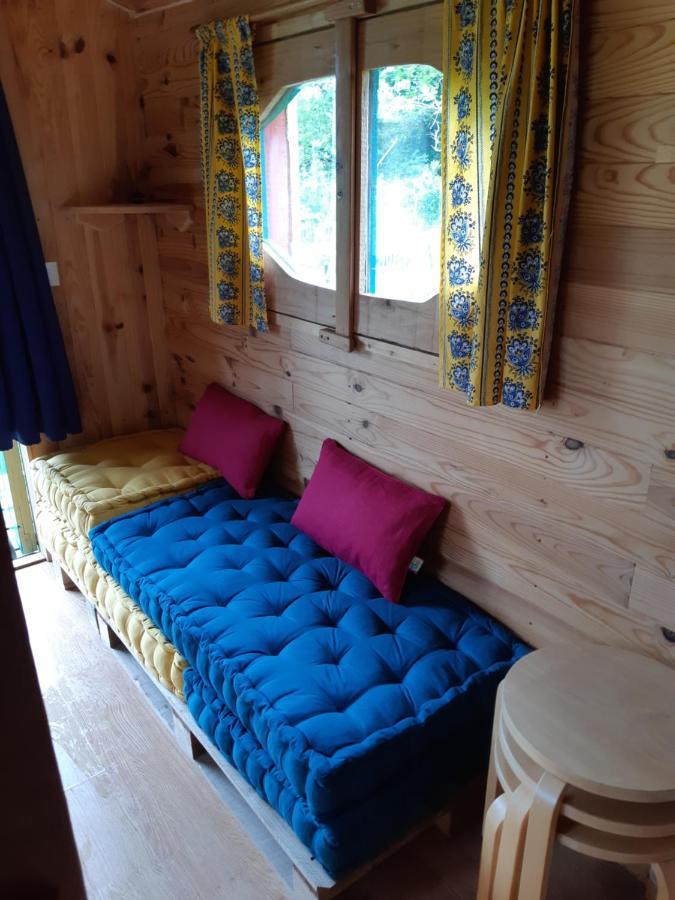 Roulotte De L'Aubetin Hotel Saint-Augustin  ภายนอก รูปภาพ